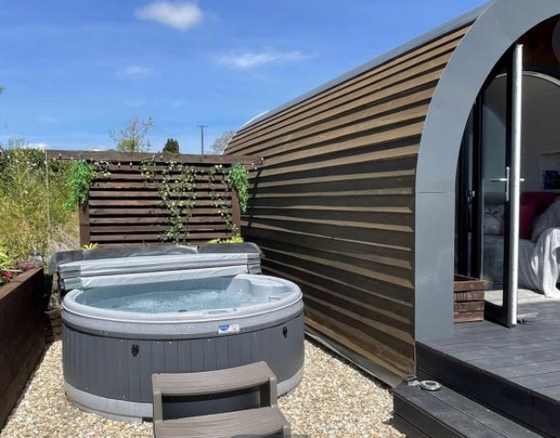 Hot Tub Hire Sutton Coldfield — RL Cosy 4 compact hot tub